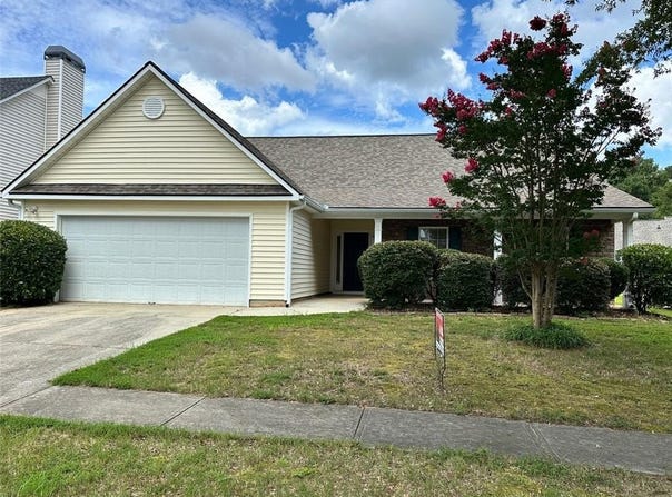 3218 WATSON WOODS Way, Loganville, GA 30052