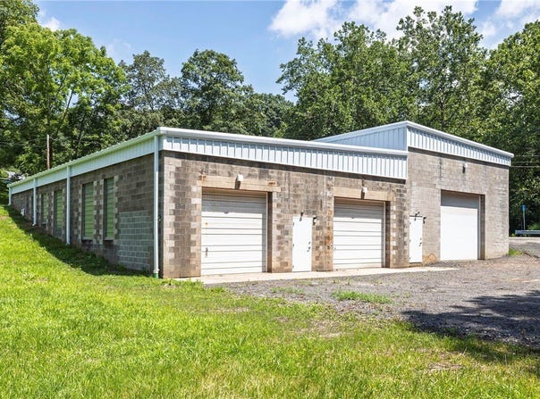 1799 TRIPHAMMER ROAD, South Park, PA 15129