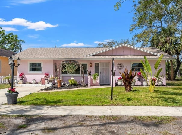 408 PINEAPPLE STREET, TARPON SPRINGS, FL 34689