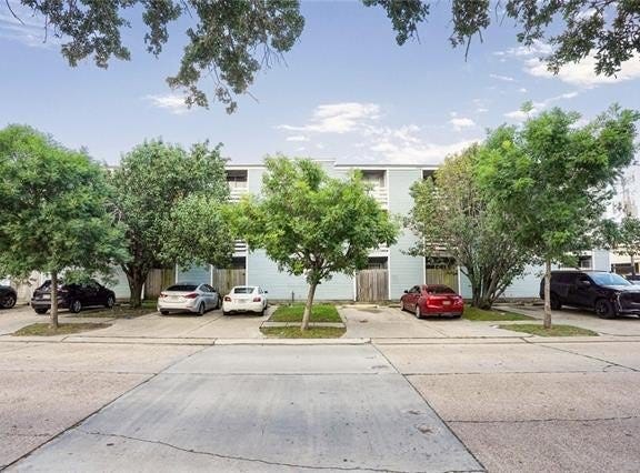 4218 HESSMER Avenue, Metairie, LA 70002