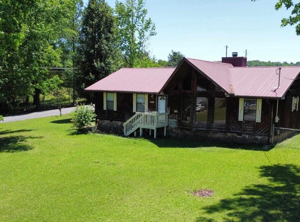 1700 ROUNDHILL ROAD, WEAVER, AL 36277