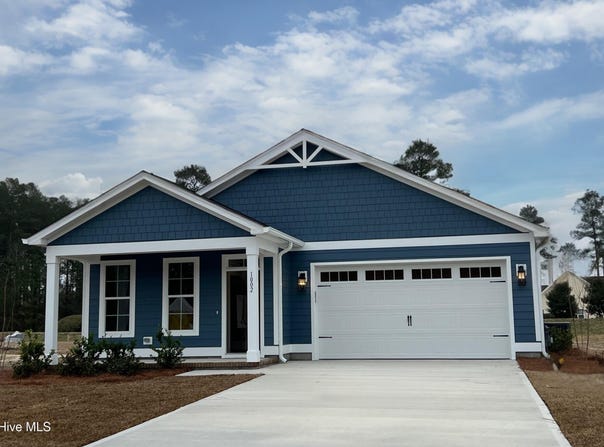 2018 Brighton Drive, New Bern, NC 28562