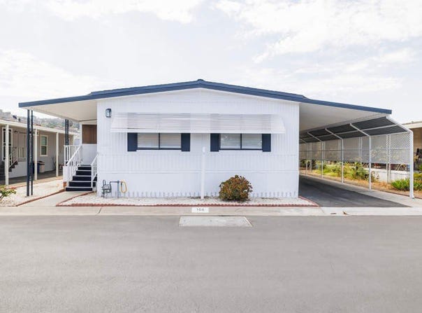 3700 Buchanan St., Riverside, CA 92503