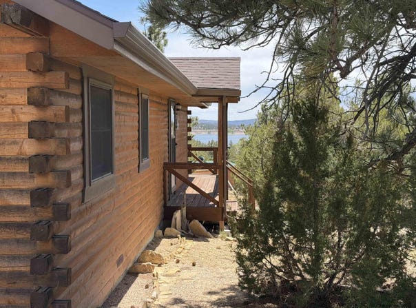 28 CEDAR ST, Glendo, WY 82213
