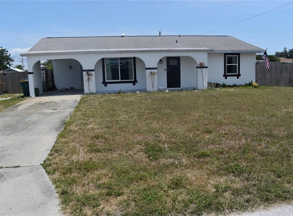821 SILVER SPRINGS TERRACE NW, PORT CHARLOTTE, FL 33948