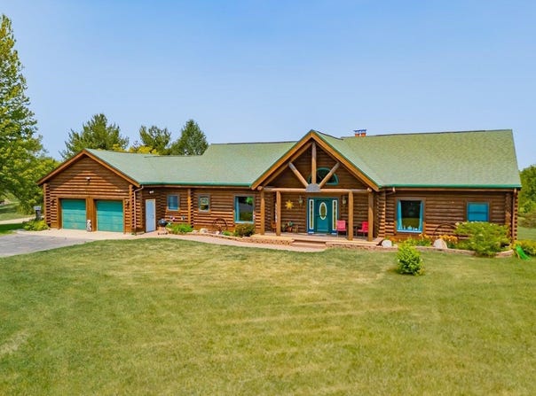 2655 W Finley Road, Beloit, WI 53511