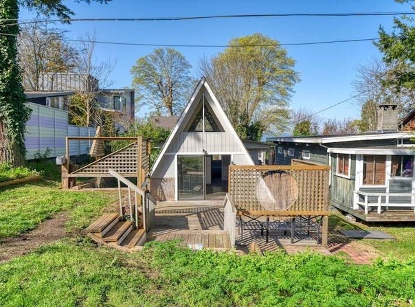 2132 Maple Street, Point Roberts, WA 98281