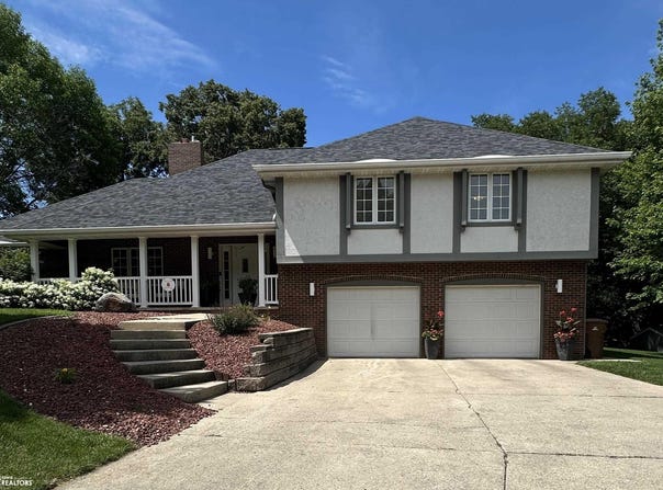 138 Timberline Road, Carroll, IA 51401