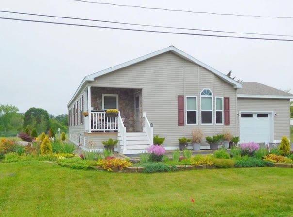 16 Pauline Street, Sabattus, ME 04280