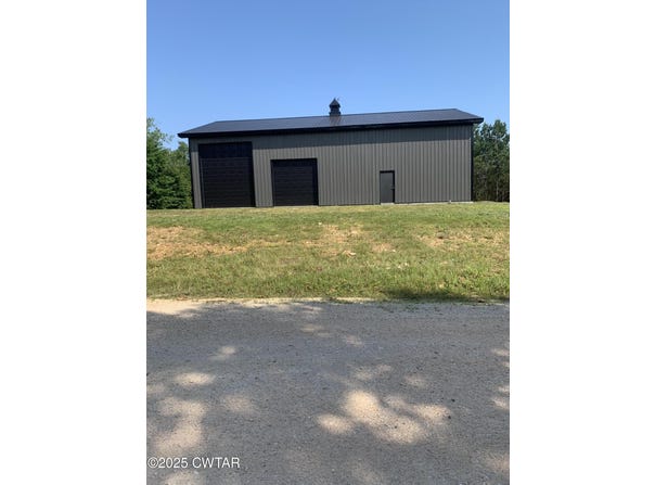 190 Pine Tree Drive, Parsons, TN 38363