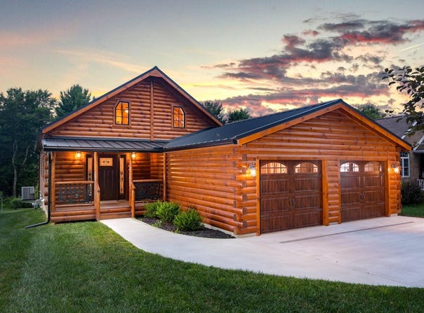 882 Winesap Drive, Howard, OH 43028
