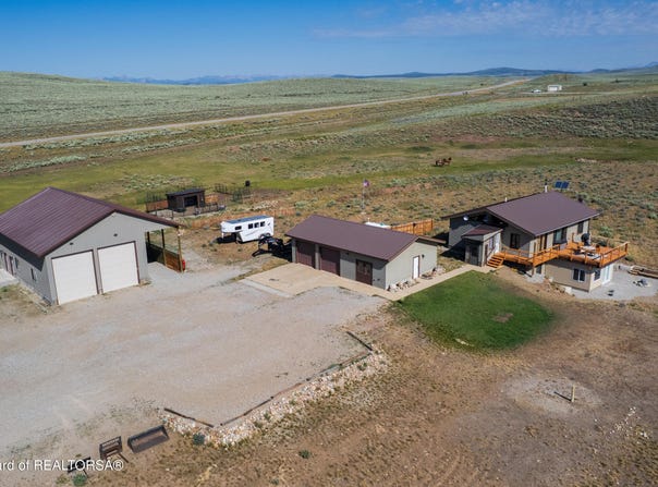 362 SNOWMOBILE Lane, Daniel, WY 83115