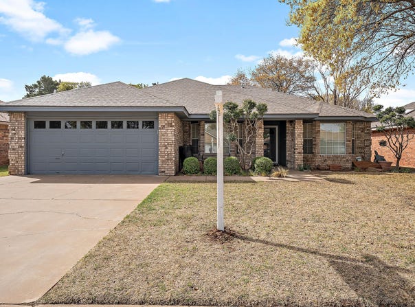 5909 72nd Street, Lubbock, TX 79424