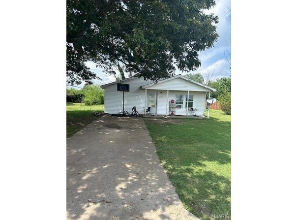 1316 Butler Street, Sikeston, MO 63801