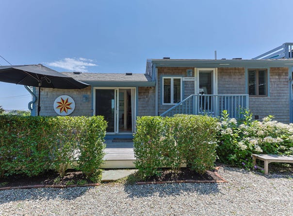 852 Commercial Street, Provincetown, MA 02657