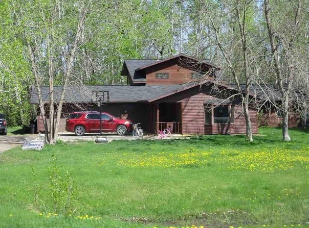 58751 County Rd 13, Warroad, MN 56763
