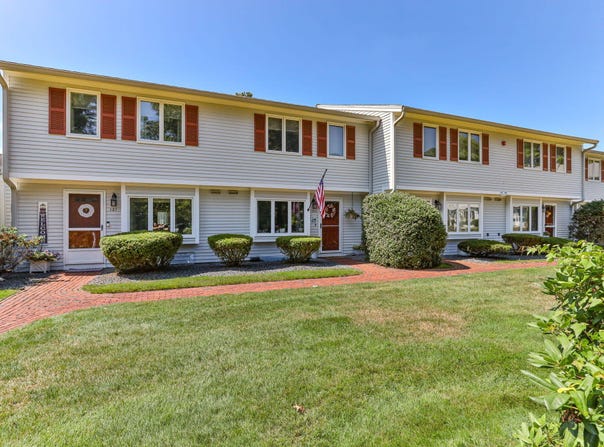 174 Lowell Road, Mashpee, MA 02649
