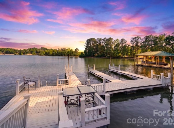 19 Heron Cove Loop, Hickory, NC 28601