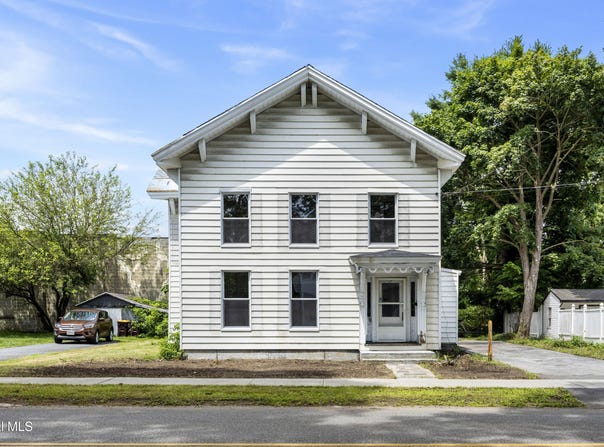 33 Maple Street, Hudson Falls, NY 12839
