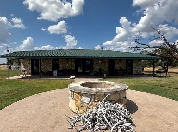 1815 Ranch Road 2597, Sonora, TX 76950