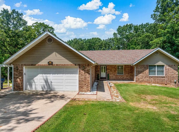 10 STONEHEDGE DRIVE, Mountain Home, AR 72653