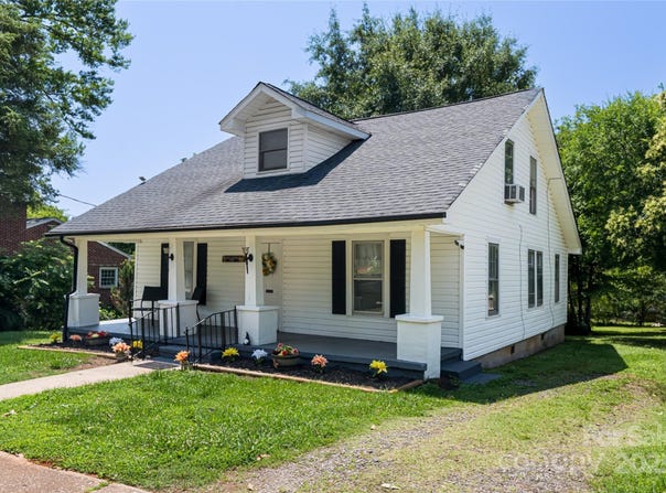 282 Arlington Street, Forest City, NC 28043