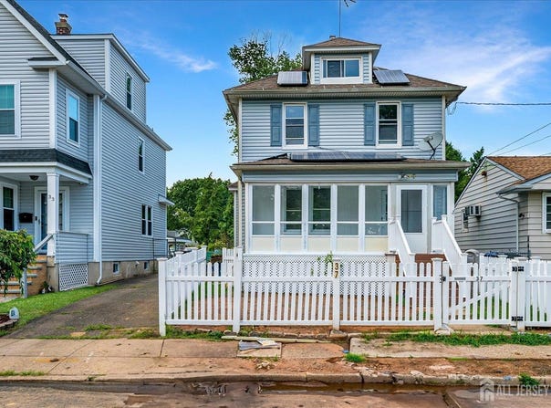 37 Summit Avenue, Fords, NJ 08863