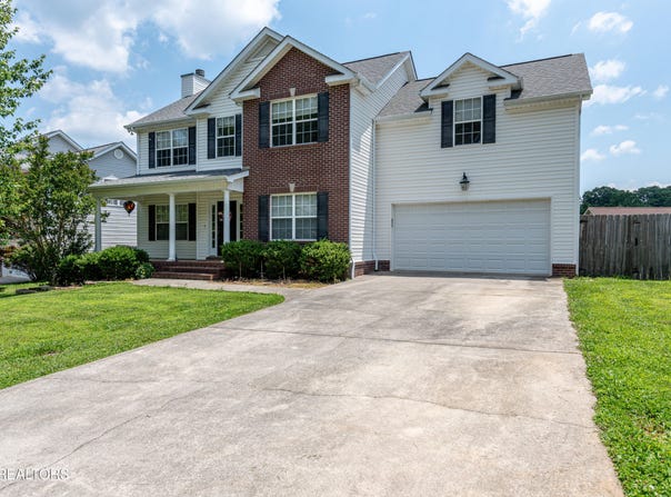 820 Mackenzie Drive, Maryville, TN 37804
