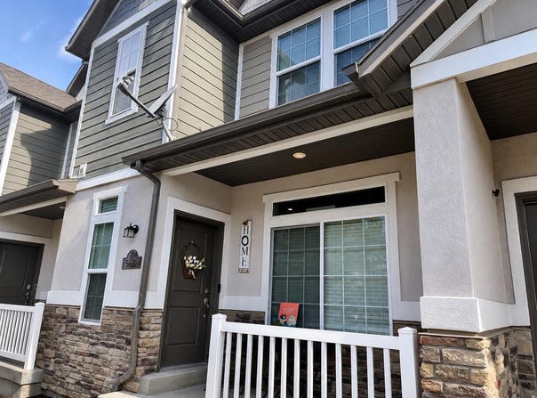5689 W ROSE RIDGE Ln S, West Valley City, UT 84118