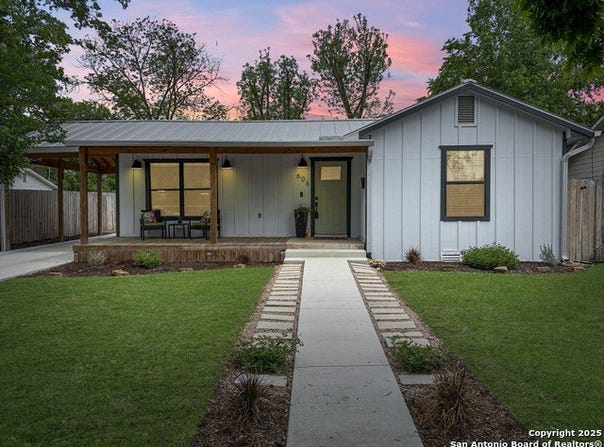 606 Harper St, Kerrville, TX 78028
