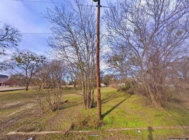 Short Ross Street, Commerce, TX 75428