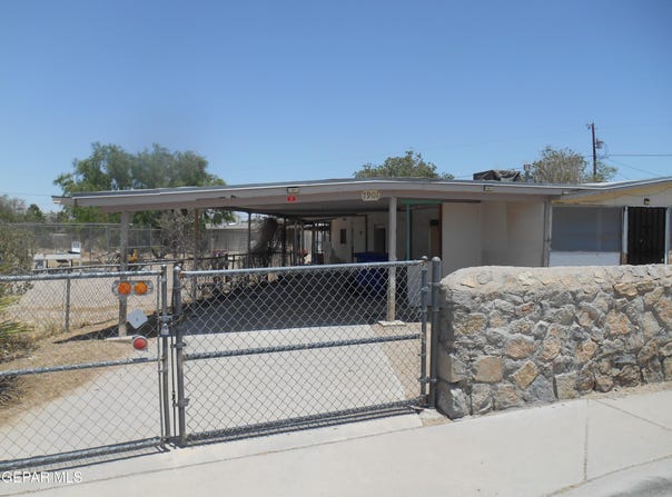 7901 LIRIO Road, El Paso, TX 79915