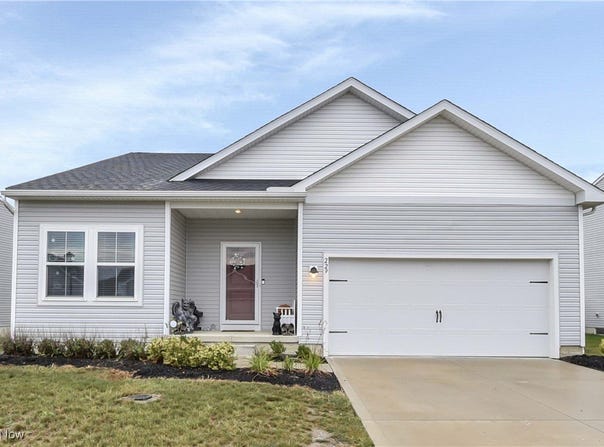 229 Harvest Way, Elyria, OH 44035