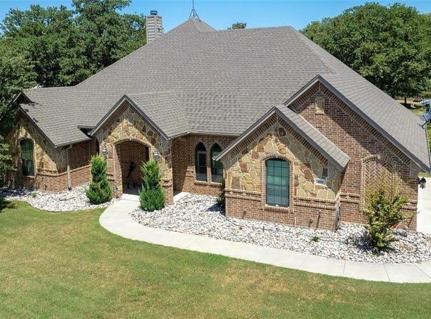 109 Chloe Court, Boyd, TX 76023