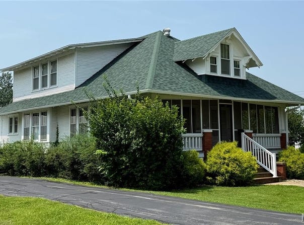 307 Owensby, La Plata, MO 63549