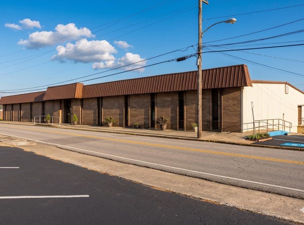 400 Chestnut St, Hartselle, AL 35640