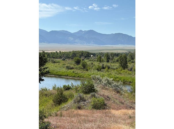 Hwy 41 N, Silver Star, MT 59751