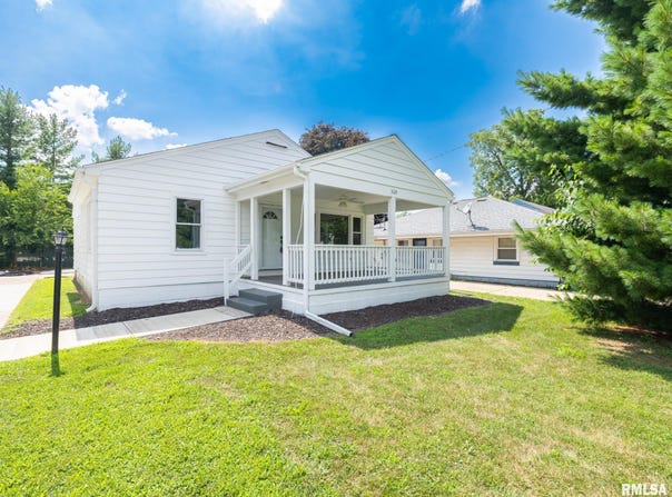 3129 N FINNELL Avenue, Peoria, IL 61604