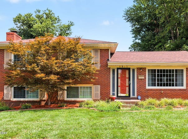 6017 Princess Way, Louisville, KY 40219