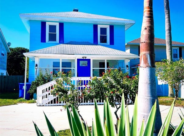 3442 IRIS STREET N, ST PETERSBURG, FL 33704