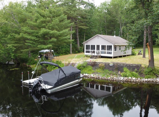 23 Merrow Lane, Smithfield, ME 04978