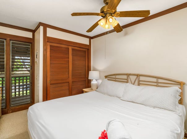2253 POIPU RD, Koloa, HI 96756