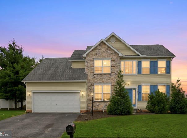 52 QUARTZ RIDGE Drive, YORK, PA 17408