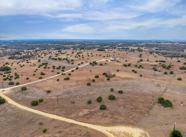 15571 Private Road 3644, Kempner, TX 76539