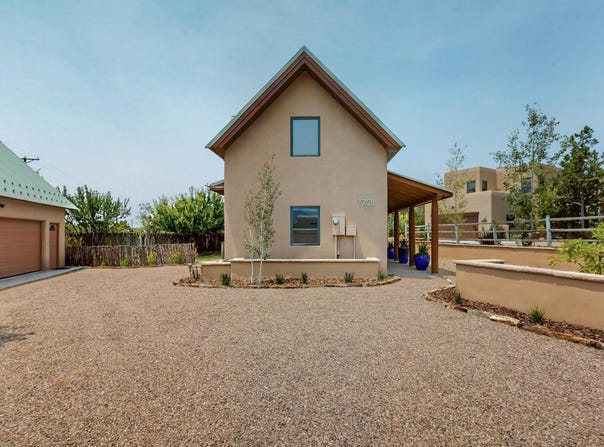 1701 W Alameda, Santa Fe, NM 87501