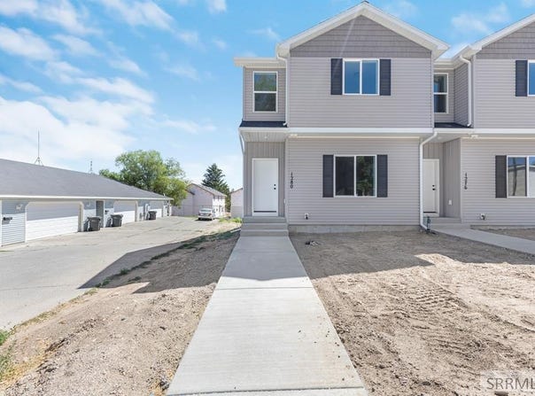 1280 Bingham Avenue, Idaho Falls, ID 83404