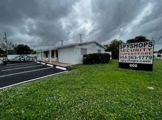 600 W Oakland Park Blvd, Wilton Manors, FL 33311