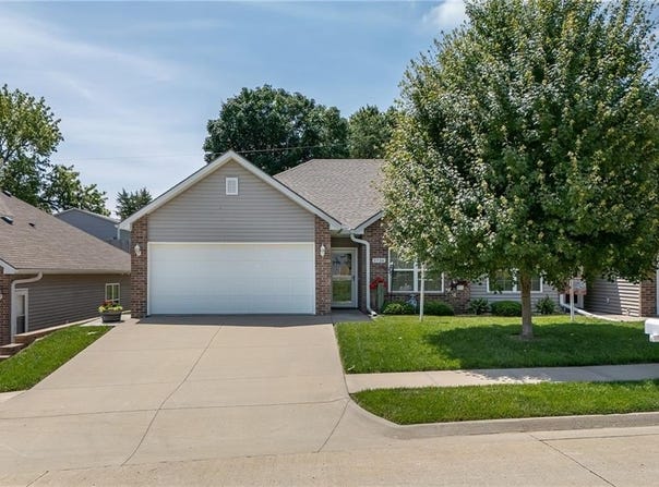 3726 Charles Street, St Joseph, MO 64506