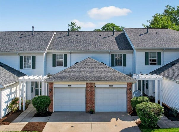 15496 Shaleside Court, Middleburg Heights, OH 44130
