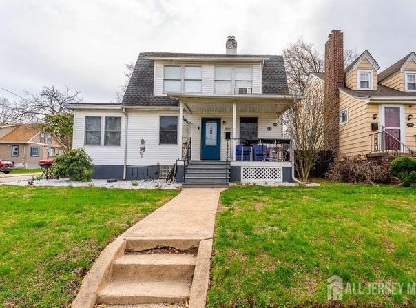902 Lee Avenue, North Brunswick, NJ 08902